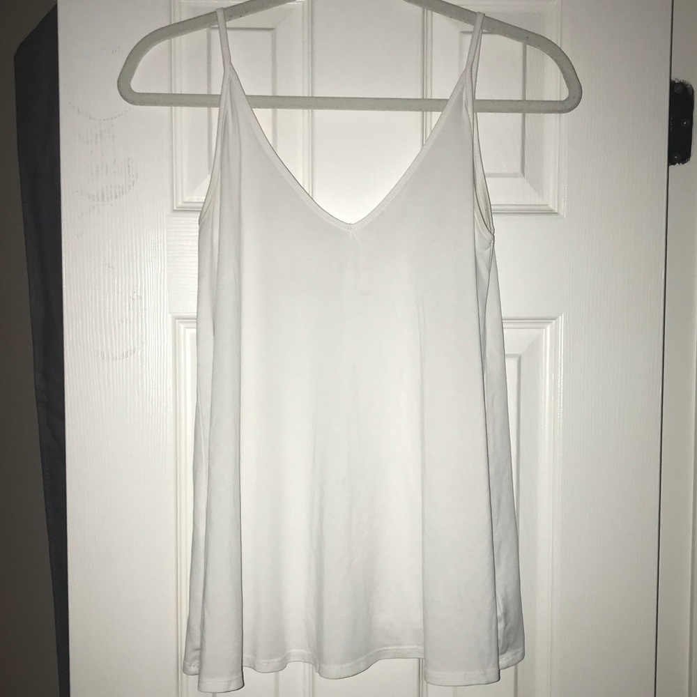FLASH SALE! Urban outfitters silence + noise Tank